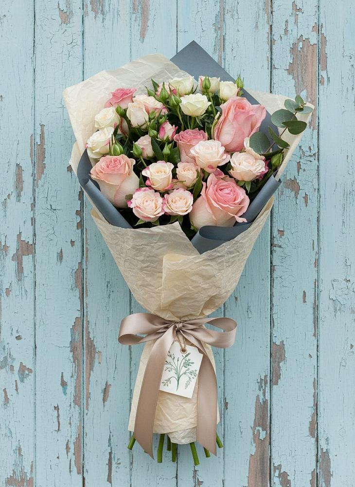 Букет цветов из: Розы в Орловском Ростовской области