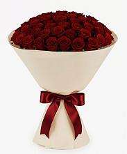 Букет 101 Бордовая роза Блэк Бакарра в Орловском Ростовской области