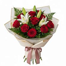 Букет цветов из:  Лилии и Розы в Орловском Ростовской области