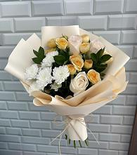 Букет цветов из:  Розы и Хризантемы в Орловском Ростовской области