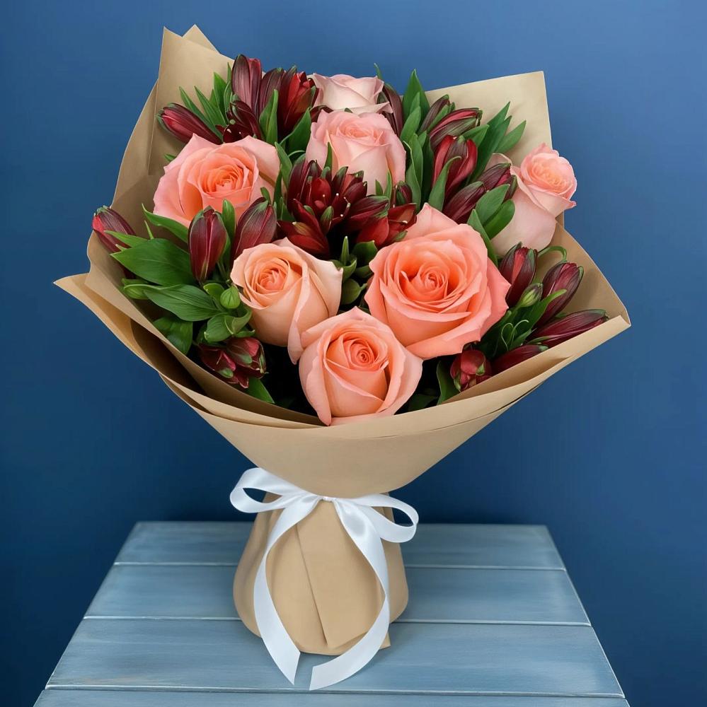 Букет цветов из: Розы и Альстромерии в Орловском Ростовской области