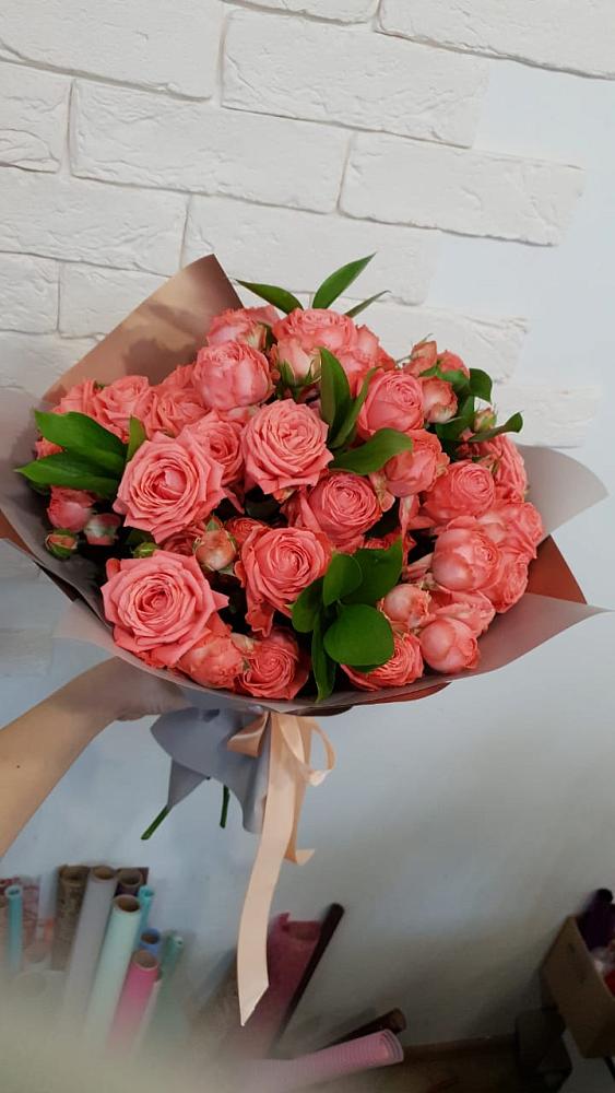 Букет цветов из: Розы в Орловском Ростовской области