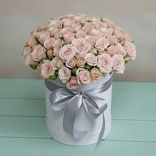 Цветочная композиция из Розы в шляпной коробке в Орловском Ростовской области