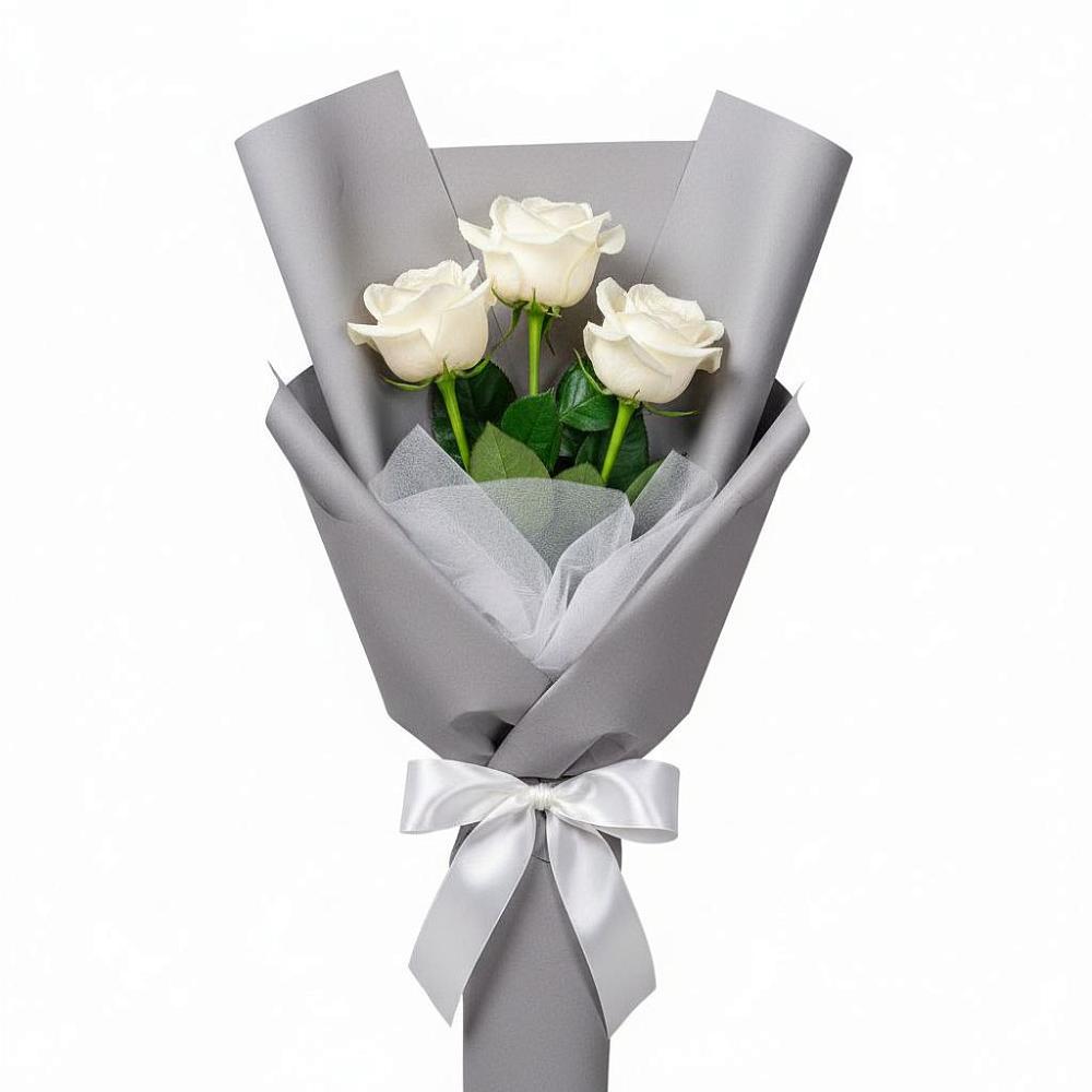 Букет 3 белые розы в Орловском Ростовской области