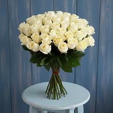 Букет 51 Белая роза Эдлесс Лав в Орловском Ростовской области