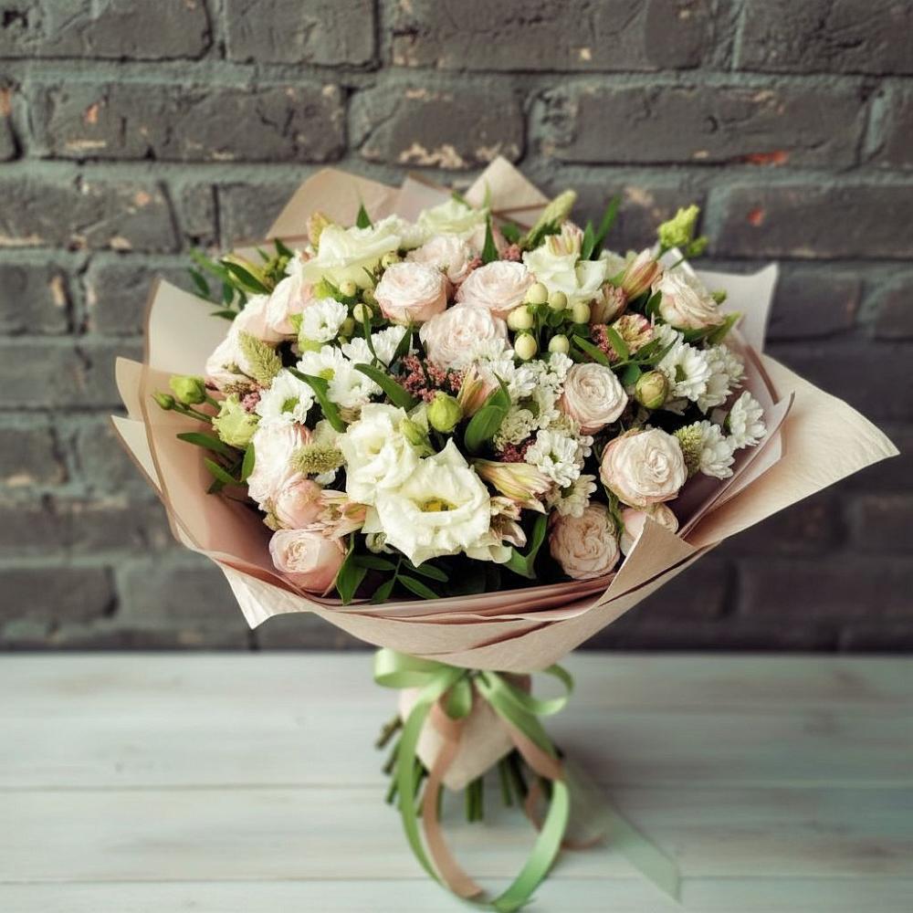 Букет цветов из: Альстромерии, Розы и Хризантемы в Орловском Ростовской области