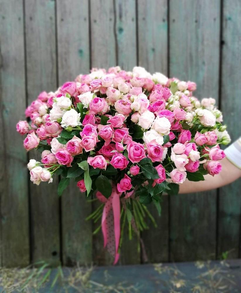 Букет Розовые кустовые розы Натали и Лав Лидия в Орловском Ростовской области