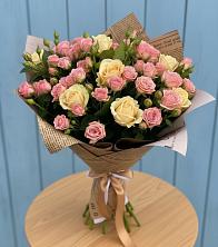 Букет цветов из:  Розы в Орловском Ростовской области