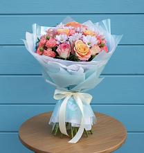 Букет цветов из:  Хризантемы и Розы в Орловском Ростовской области