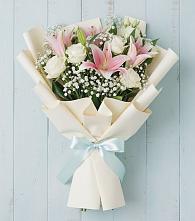 Букет цветов из:  Лилии в Орловском Ростовской области