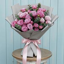 Букет цветов из:  Розы в Орловском Ростовской области